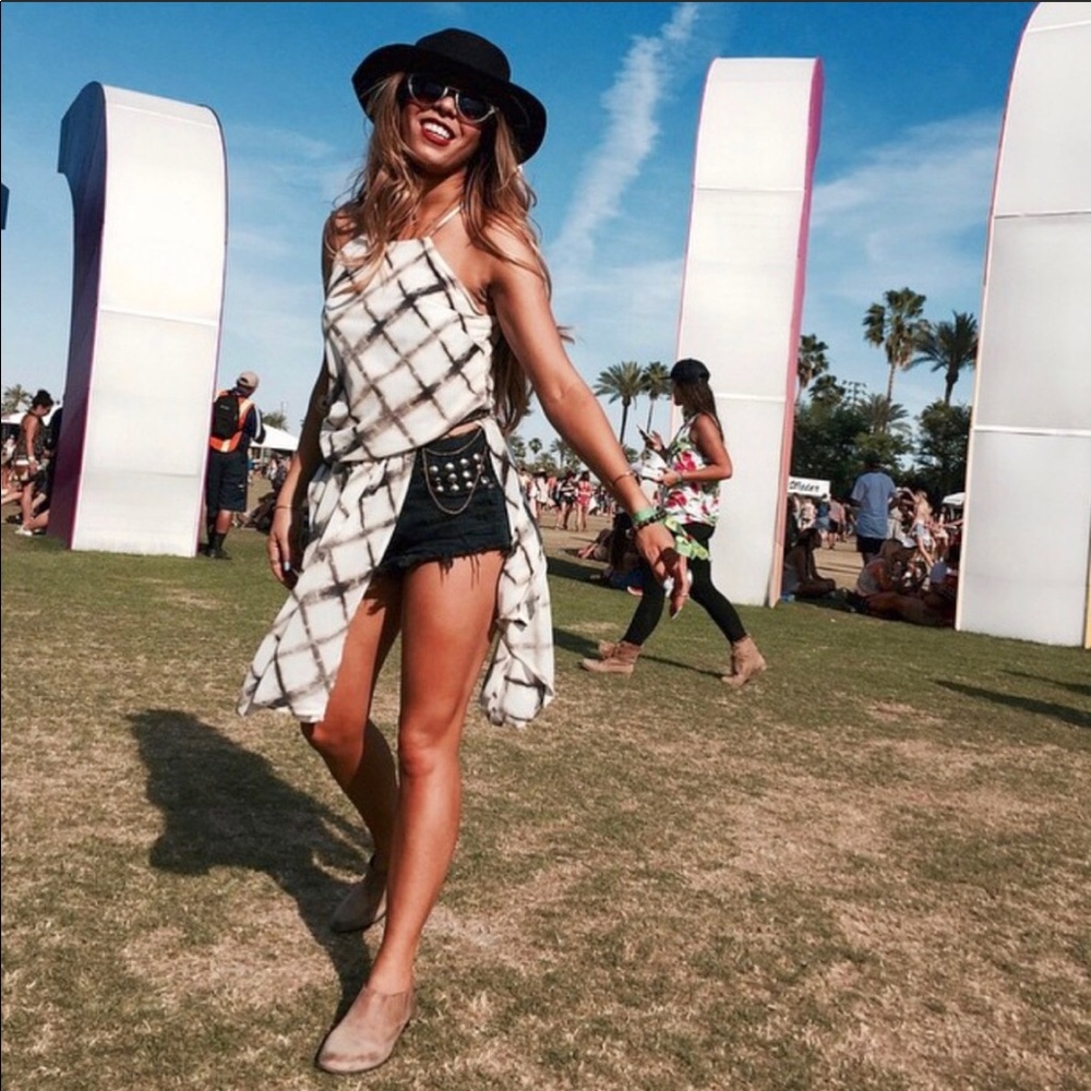 Festival Top